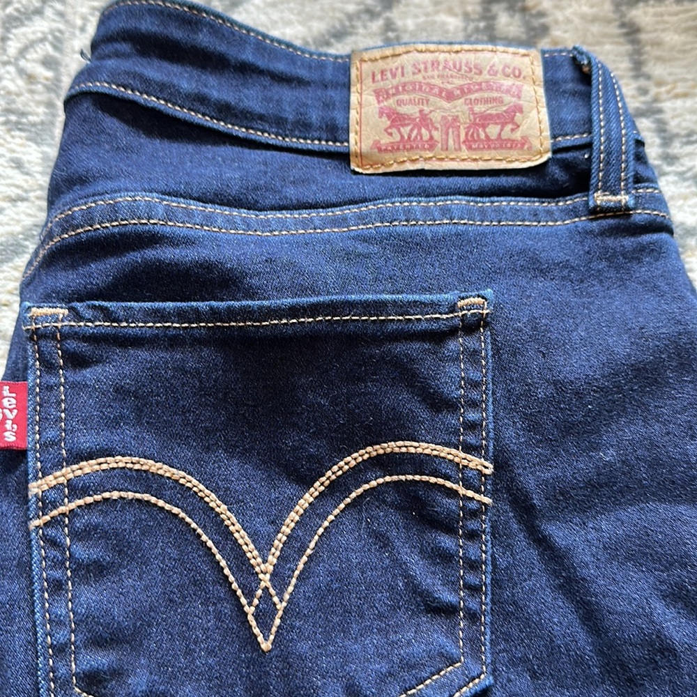 535 Levi Strauss Skinny Jeans Women’s